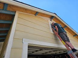 Storm Damage Siding Repair in Edcouch, TX